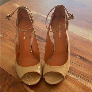 Peep toe nude sandals with ankle strap